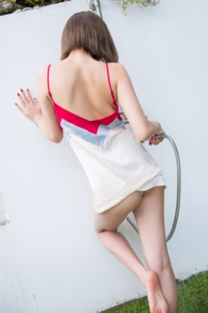 美女老师被草视频91_1080P高清免费观看